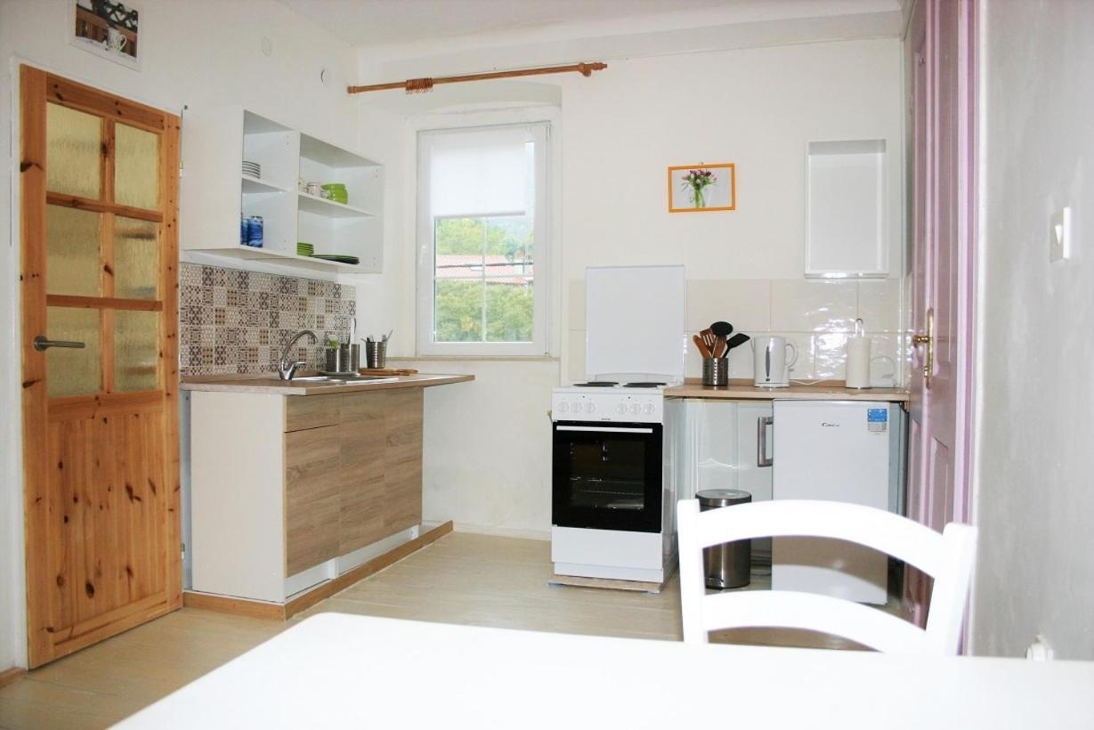Nerezine Apartmany Centrum Exteriör bild