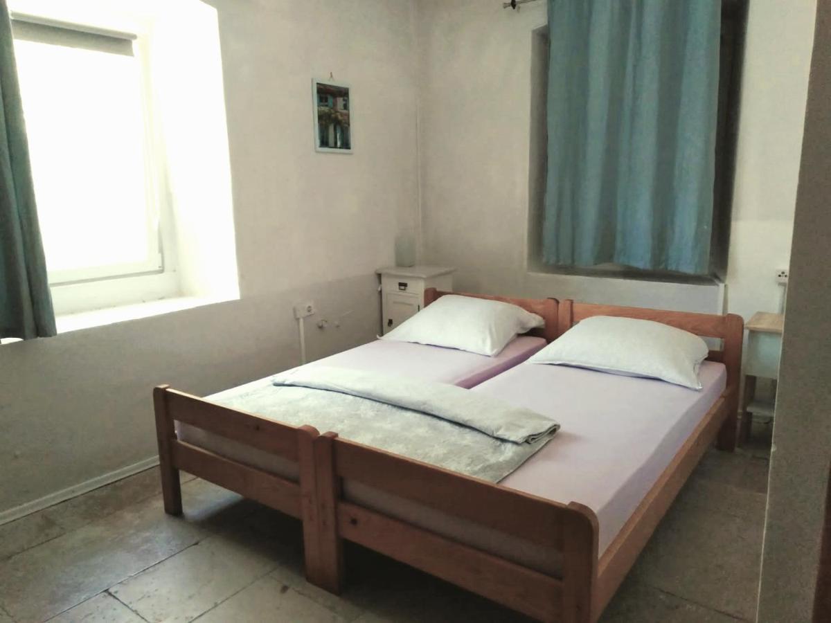 Nerezine Apartmany Centrum Exteriör bild